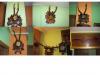  Vind URGENT !!! set trofee de vanatoare.
,  si bonus un ceas cu cuc.