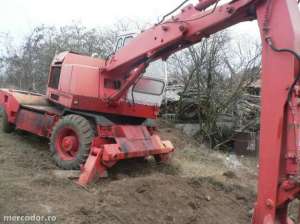 vand utilaje macarale,     incarcatoare frontale,     cap tractor man,     motostivuitoare,     exca