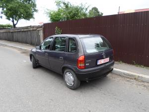 OPEL Corsa -4usi-recent adus, 