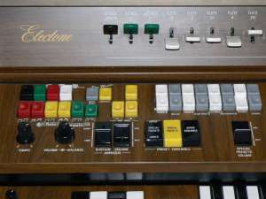 Vand orga YAMAHA Electone C-35 2 claviaturi IMPECABILA