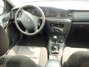 OPEL Vectra 1.6i Clima