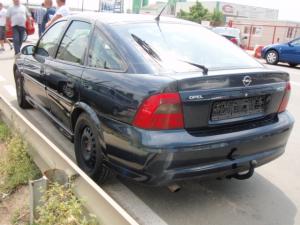OPEL Vectra 1.6i Clima