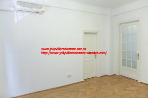 Piata Rosetti- apartament 3 camere pretabil cabinet / firma
