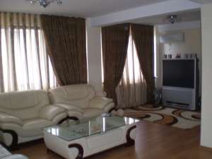 3 camere ultralux Voluntari Omnyx