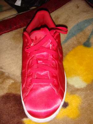 vand adidasi marca Adidas