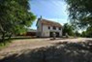 Vand Casa+Cladire Comerciala+Statie Peco in Carpinis,  jud.Timis-1000mp