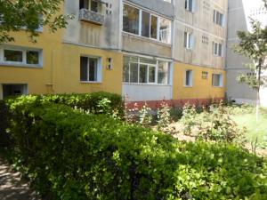 Vand 3 camere Berceni