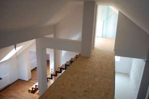 PF Vand apartament 3 camere,     finisat modern,     scara interioara,     CF