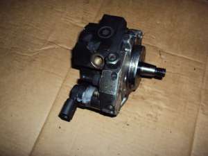 Pompa de inalta BMW 320 520 X5 3.0D 2004