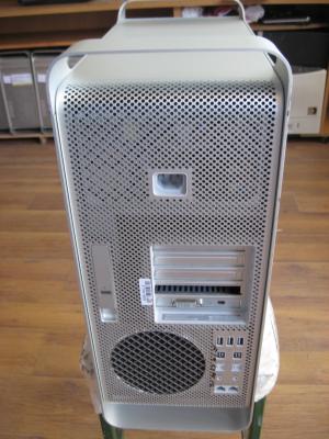 Apple Mac Pro 5.1- Quad Xeon,   8 gb ddr3,   320 gb hdd,   Garantie 12 Luni