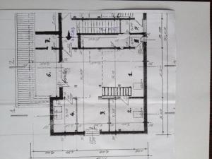PF Vand apartament 3 camere,     finisat modern,     scara interioara,     CF