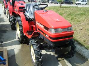 Tractor Mitsubishi MT155DT reconditionat