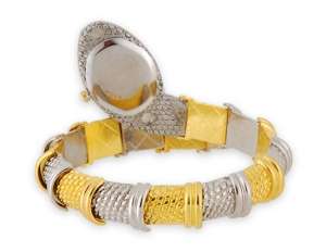 Ceas Fashion,  Forma Bratara Eleganta,  Auriu - Argintiu - w139