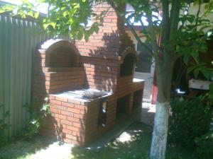 GRATARE GRADINA DIN CARAMIDA