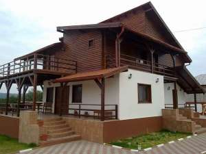 Construim case ecologice din lemn la cheie