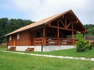 Construim case ecologice din lemn la cheie