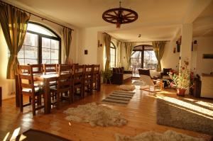 Pensiunea Casa Mosului****