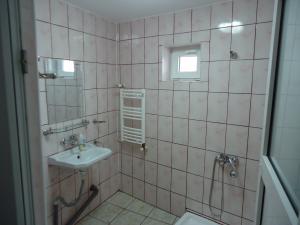 Vand casa Ograzeni