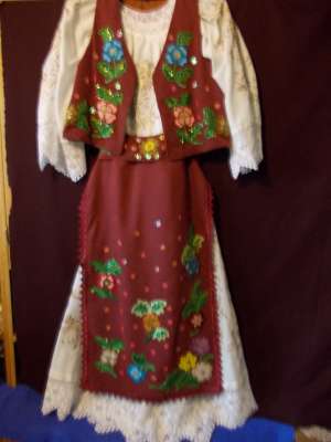 costume populare si artizanat