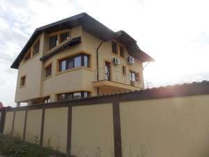 Vand vila la cheie P+1+M, 7 camere-Com. Berceni-Ilfov