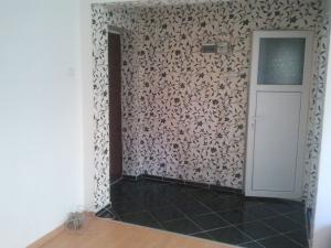 Vanzare garsoniera Pitesti,   zona Exercitiu