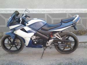 Vand Honda CBR 125 R