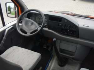 VW LT 28 - 2.5 SDI Camioneta Autoutilitara cu Bena cabina dubla