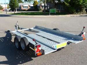 Inchiriez platforma auto,   trailer pt. categoria B in Bucuresti