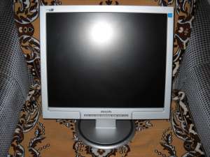 Monitor PC lcd philips 17" 160 Ron