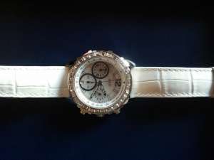 vand ceasuri  de femei originale Guess