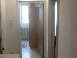 vand apartament 3 camere militari 77mp