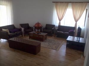 Vila superba,  TEREN 1000 MP