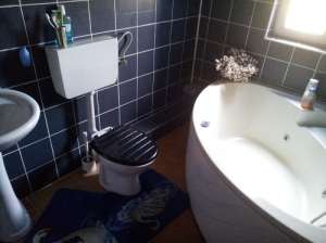 inchiriez apartament in vila - metrou dimitrie leonida