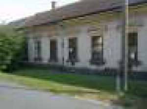 �n Vest Ungaria (S�rv�r) Casă de v�nzare