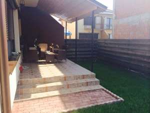 Ofer spre vanzare vila 3 camere in Complex Rezidential