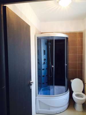Vila 4 camere,   in Complex Rezidential