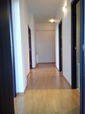 Apartament nou lux,  3 camere,  2 parcari,  Ared Uta Arad