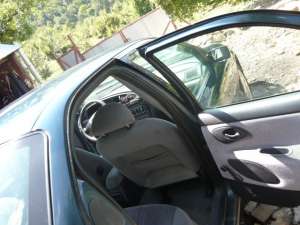 Vand interior complet Ford Mondeo 1 sau 2 scaune bancheta cotiera fete usi plafon
