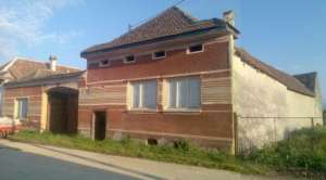 Vand casa in Venetia de Jos sau schimb cu o garsoniera in Brasov