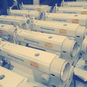 Masini de cusut industriale �  Marca Shanggong