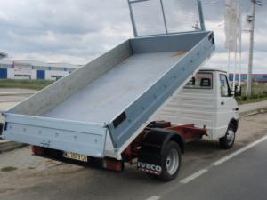 IVECO Daily 35-10 Basculabil pe 3 parti Autoutilitara