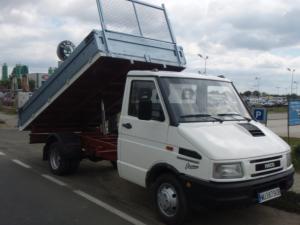 IVECO Daily 35-10 Basculabil pe 3 parti Autoutilitara