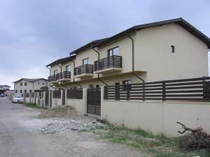 Ocazie!Vila 3 camere,   125mp.