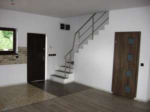 Ocazie!Vila 3 camere,   125mp.