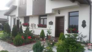 Case Corbeanca Aria Residences