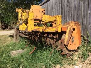 Vand combinator cu 28 de brazde si rulo Packter