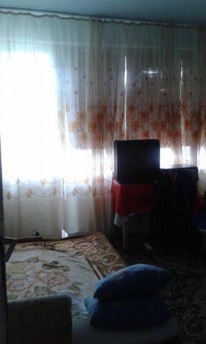 vand urgent apartament