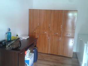 Navodari ,  casa 2 camere ,  decomandate  cartier de case pe str Pescarusului