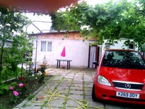 vand casa 3 camere ,   urgent
