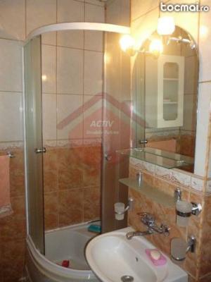 Vanzare apartament 2 camere